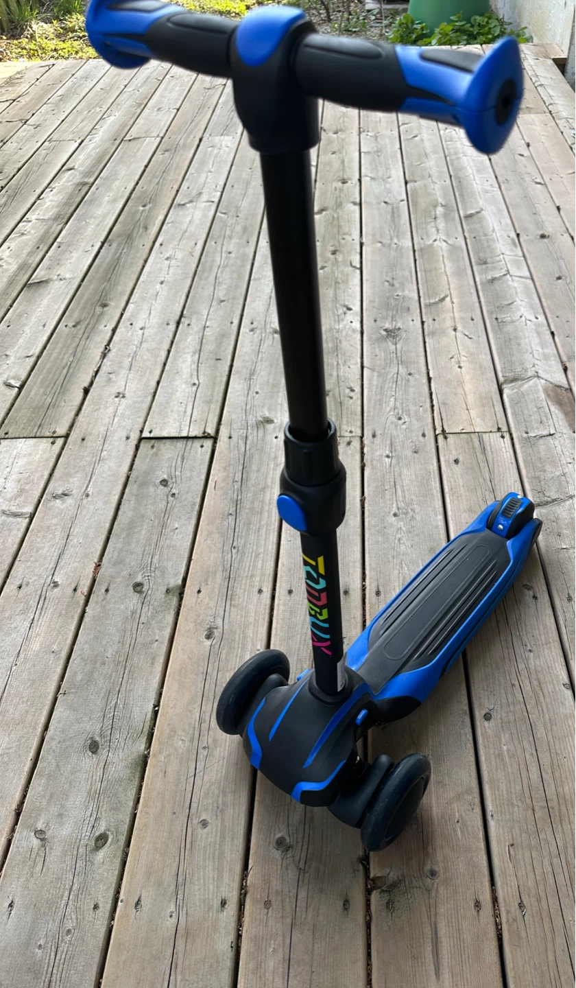 Tonbux 3-Wheel Scooter - Blue
