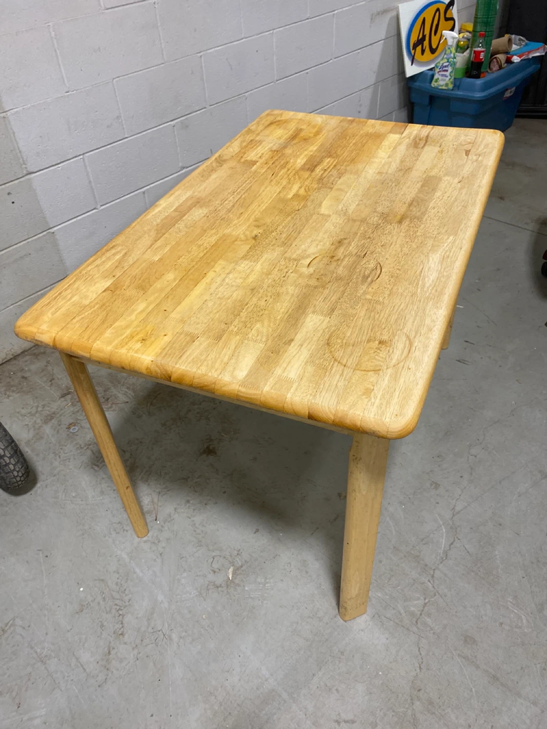 Light Wood Dining Table - photo 4