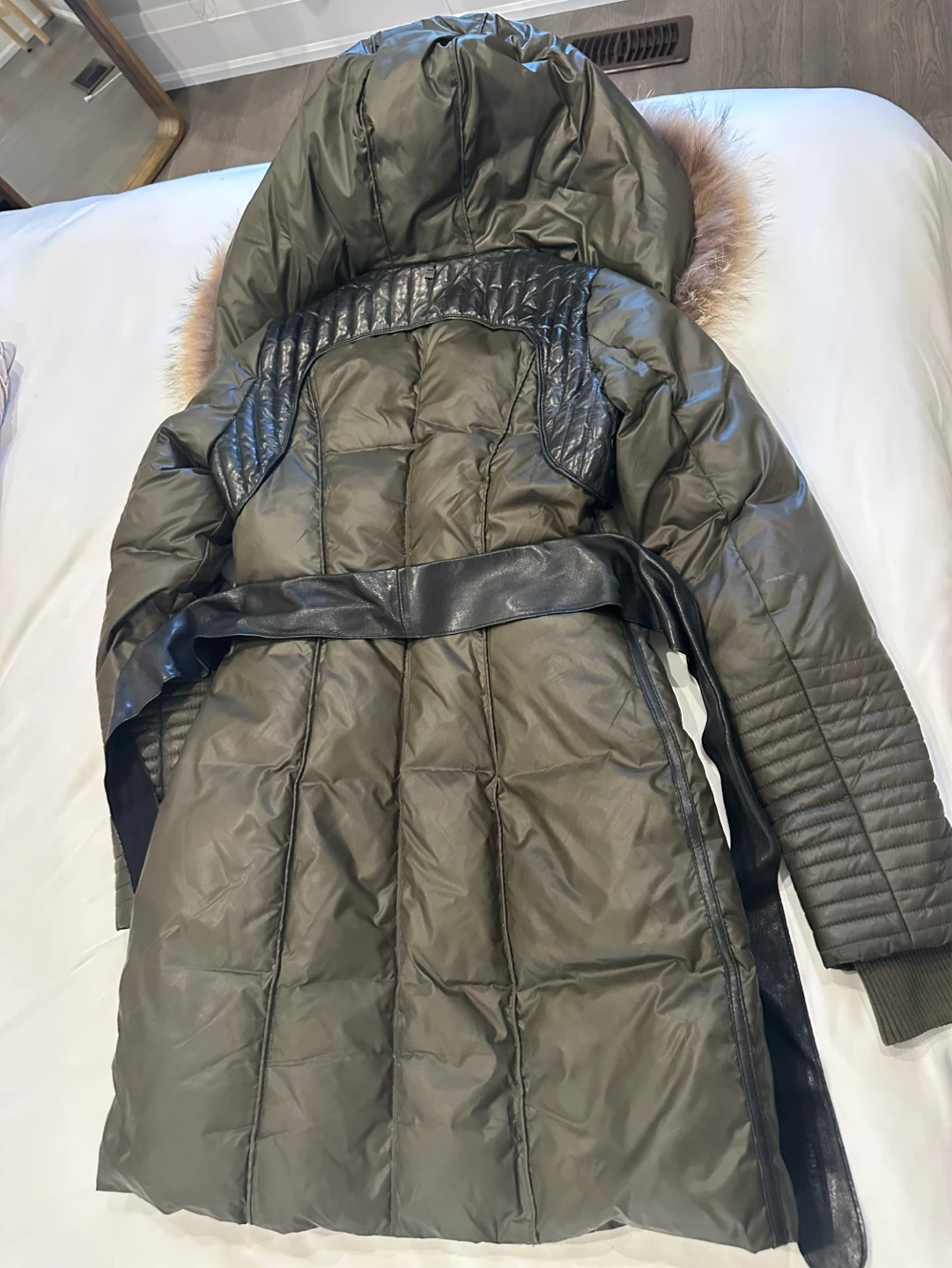 Women’s Olive Rudsak Belted Down Fur Hood - photo 3