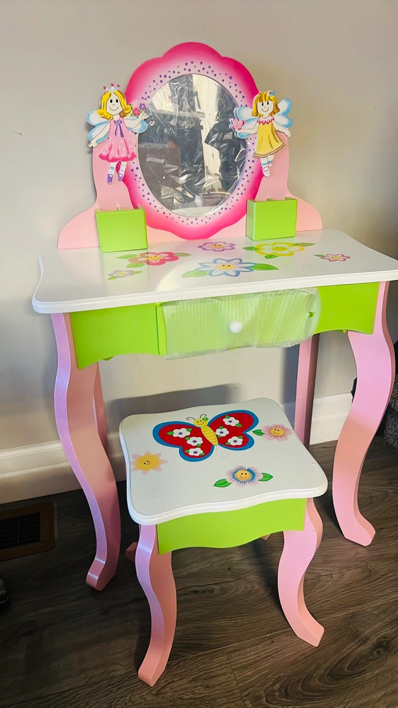 Kids Vanity Table with Stool