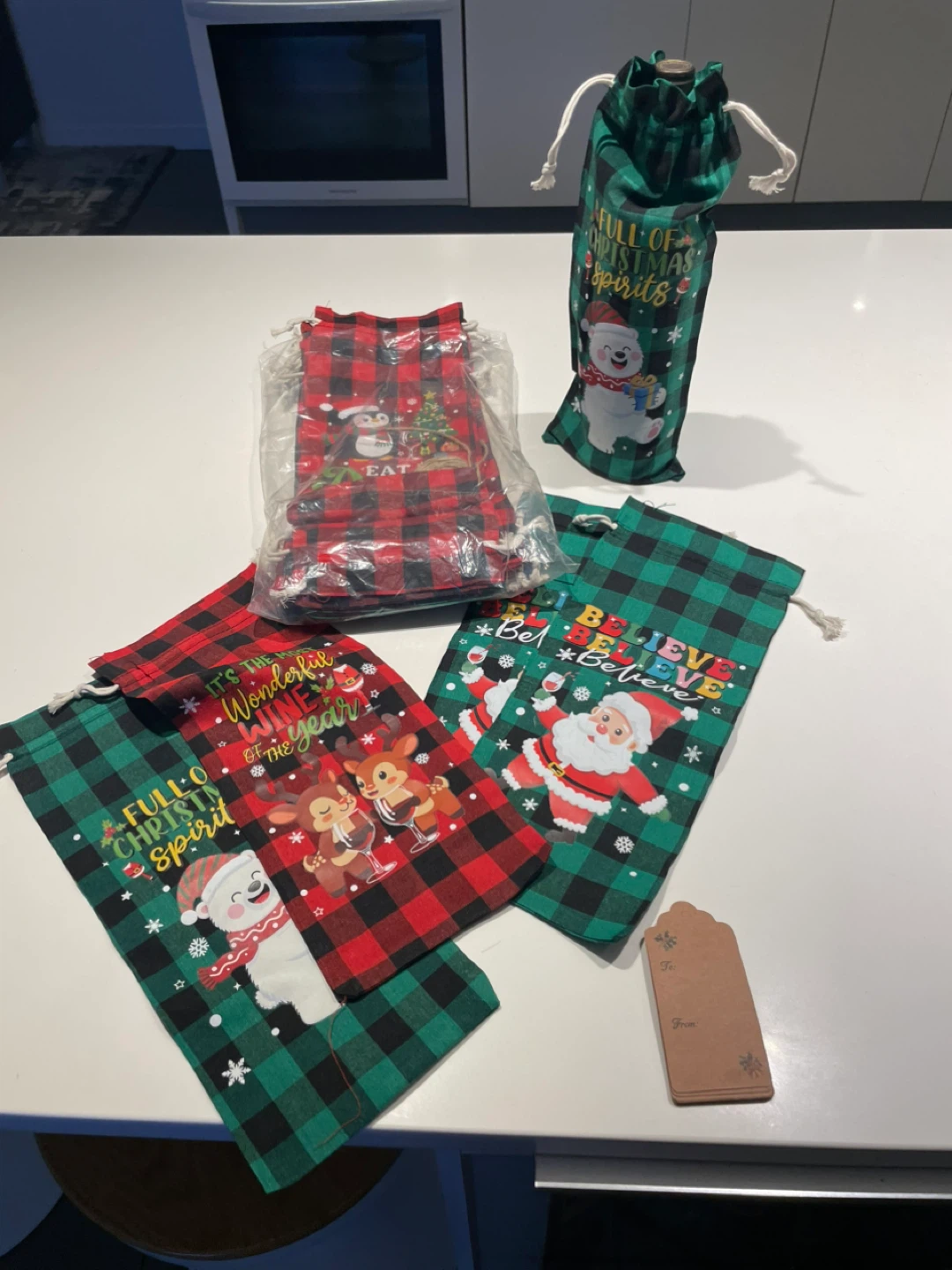 Set of 23 Christmas Wine Bags with Gift Tags