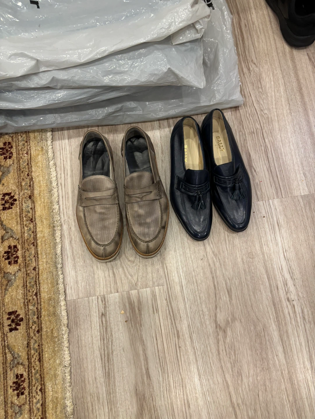 2 pairs men’s Italian shoes size 11 - photo 2