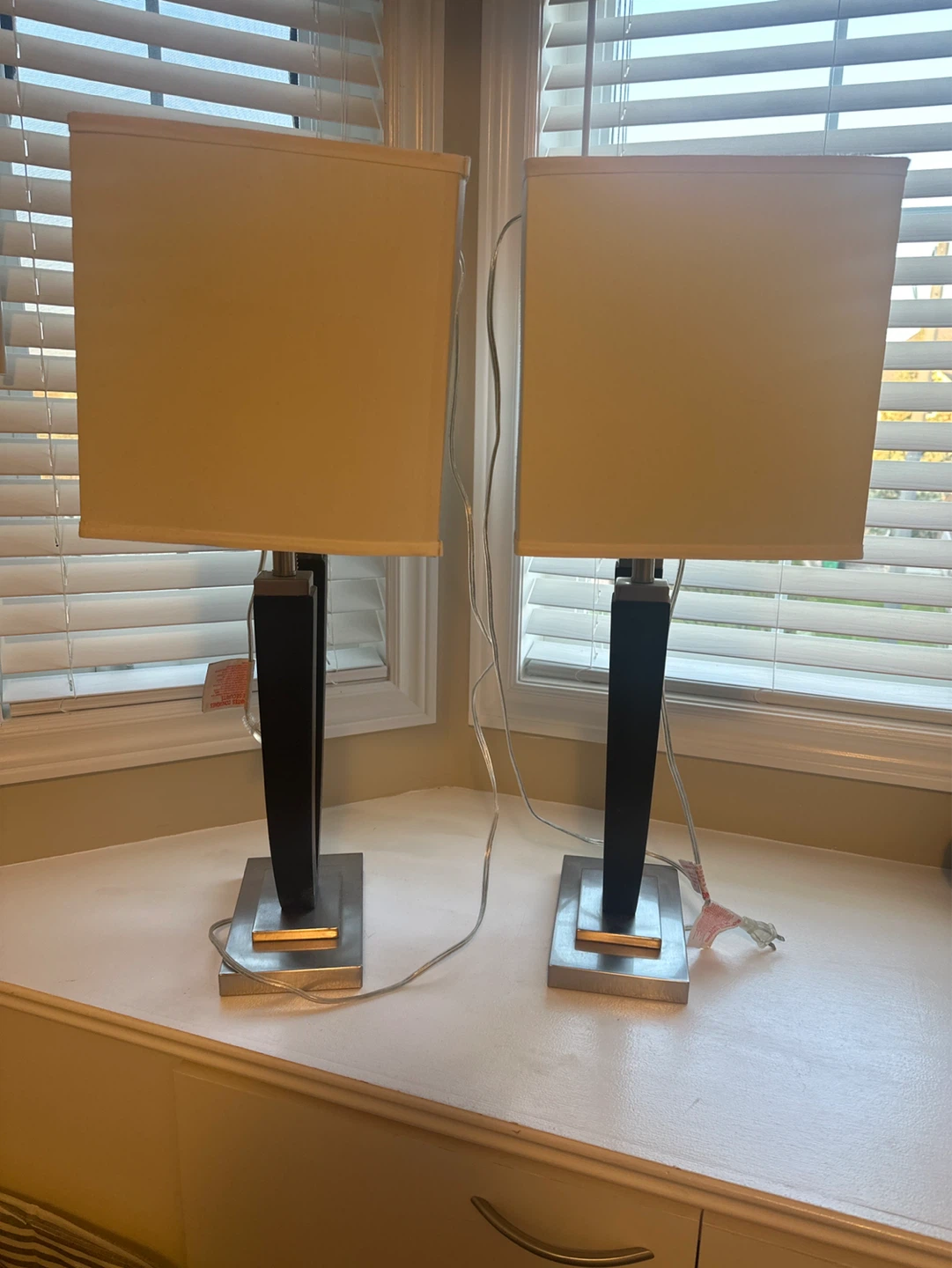 Pair of Table Lamps - photo 2