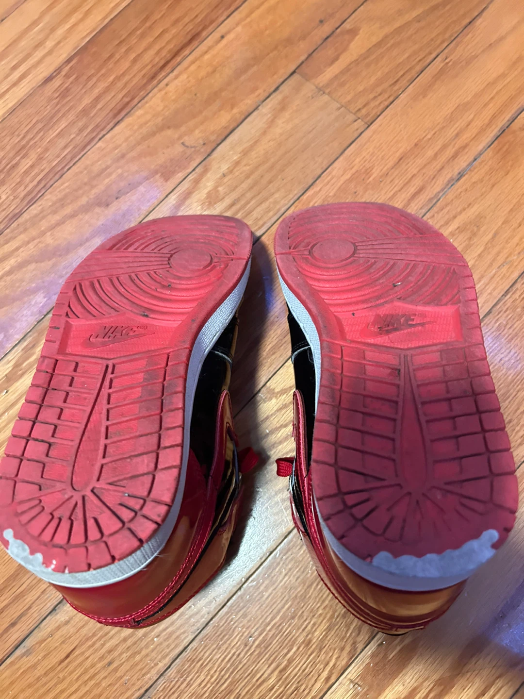 Air Jordan 1 High OG "Bred"