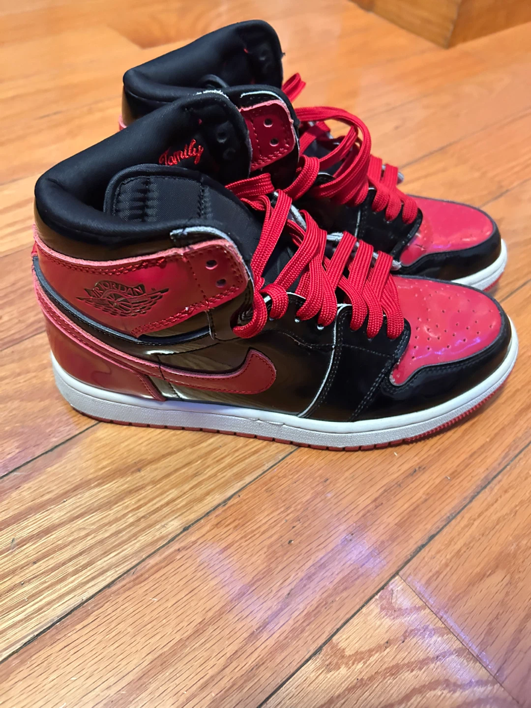 Air Jordan 1 High OG "Bred" - photo 3