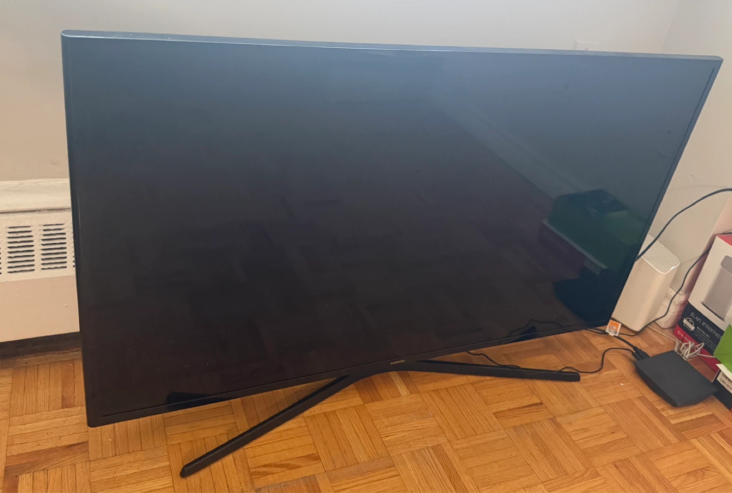Samsung Smart TV - 48” - photo 3