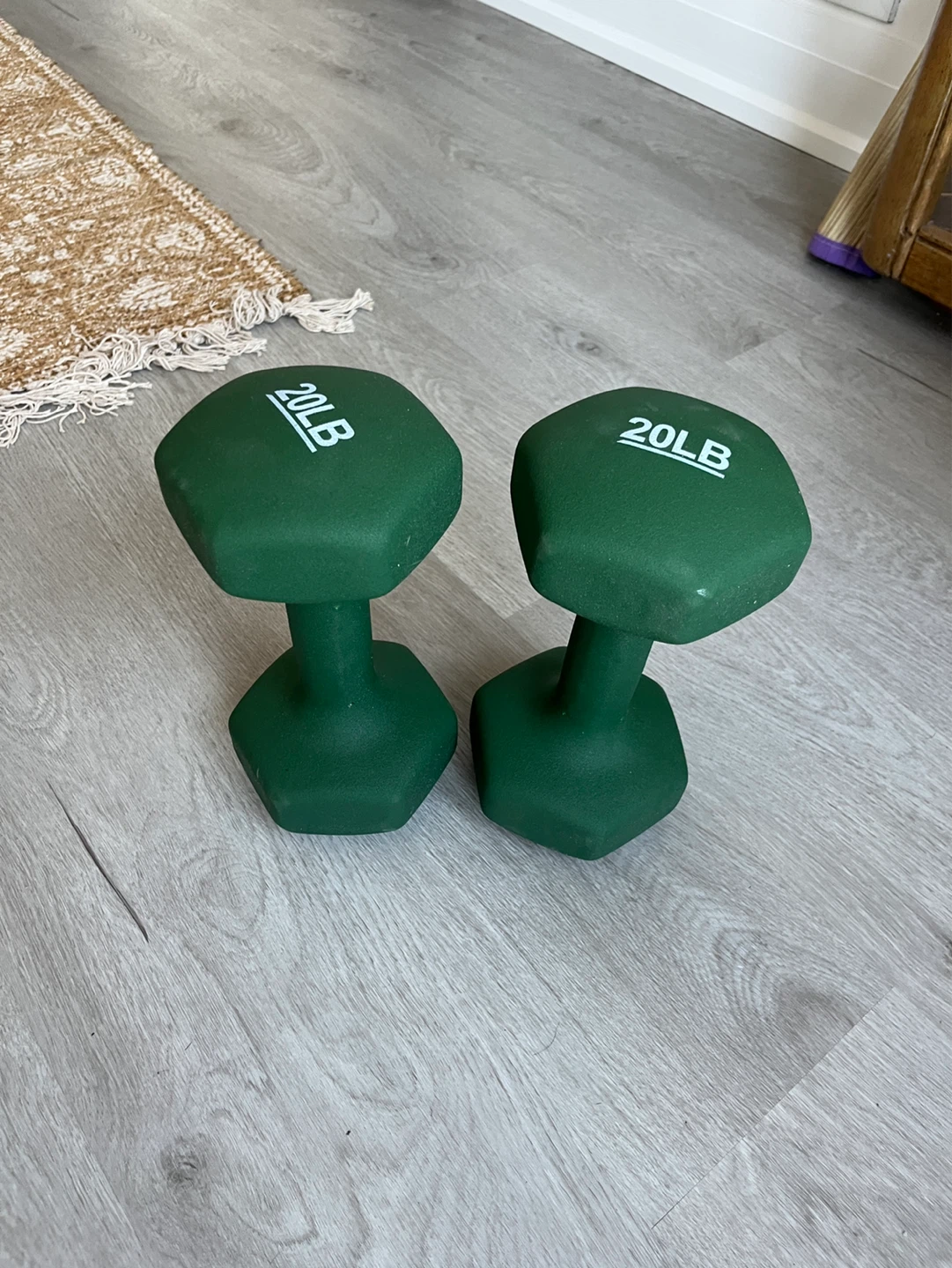 2 x Neoprene 20lb Dumbbells - photo 5