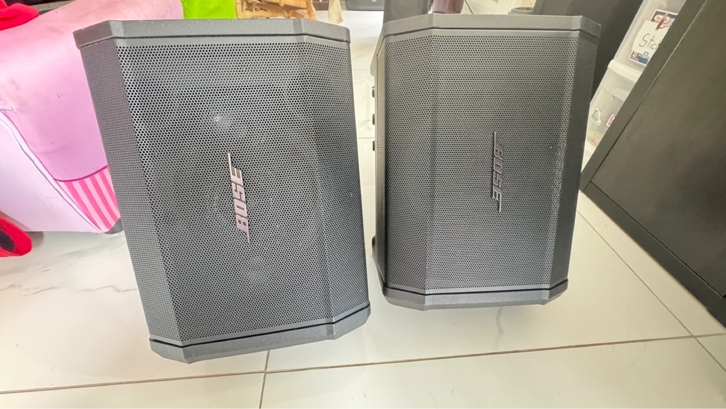 Bose L1 Compact Portable PA System Speakers