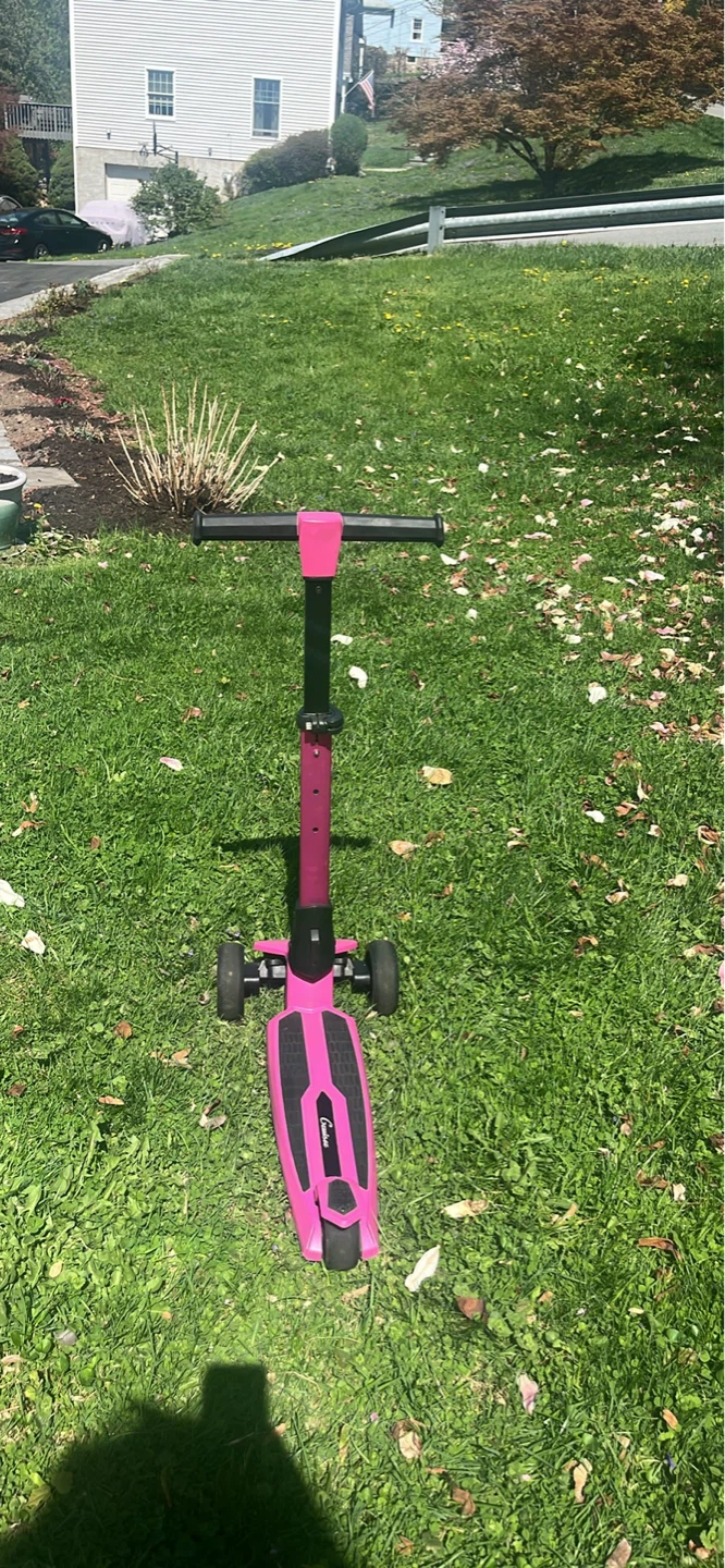Hurtle Pink 3-Wheel Scooter for Kids - photo 2