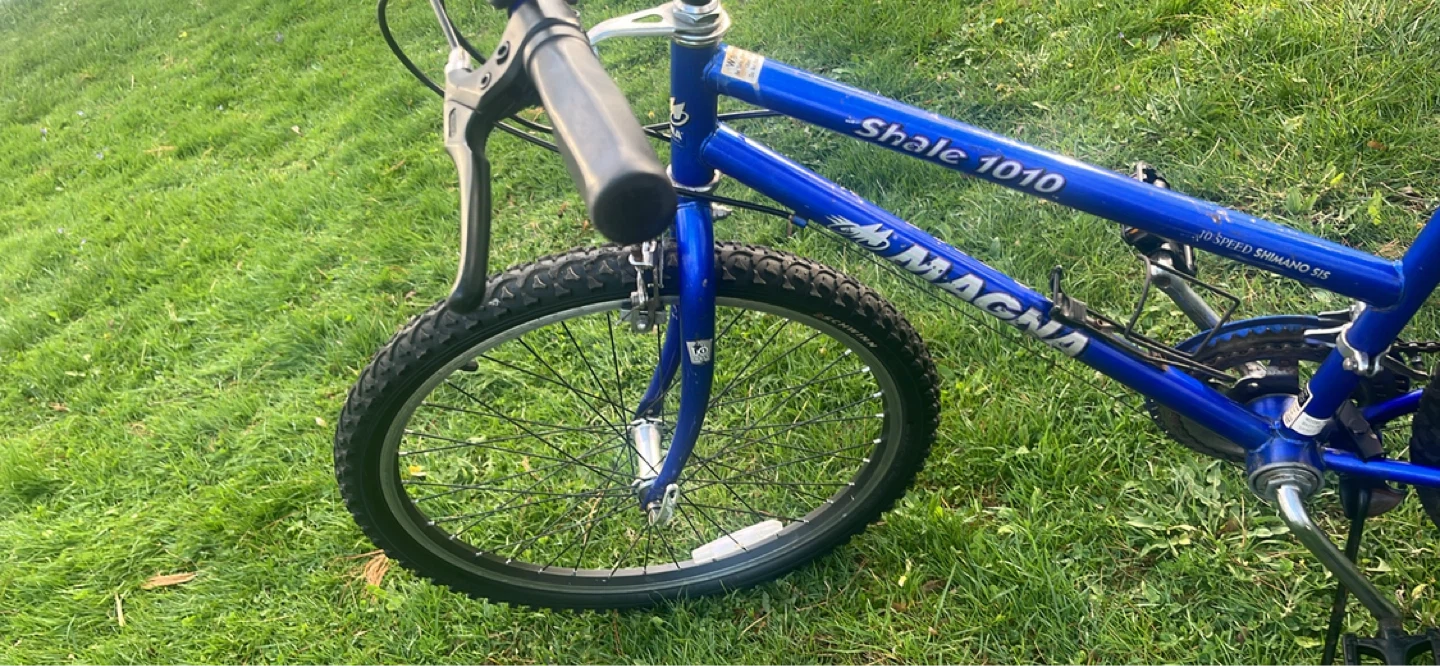 Magna Shale 1010 Blue Mountain Bike - photo 4