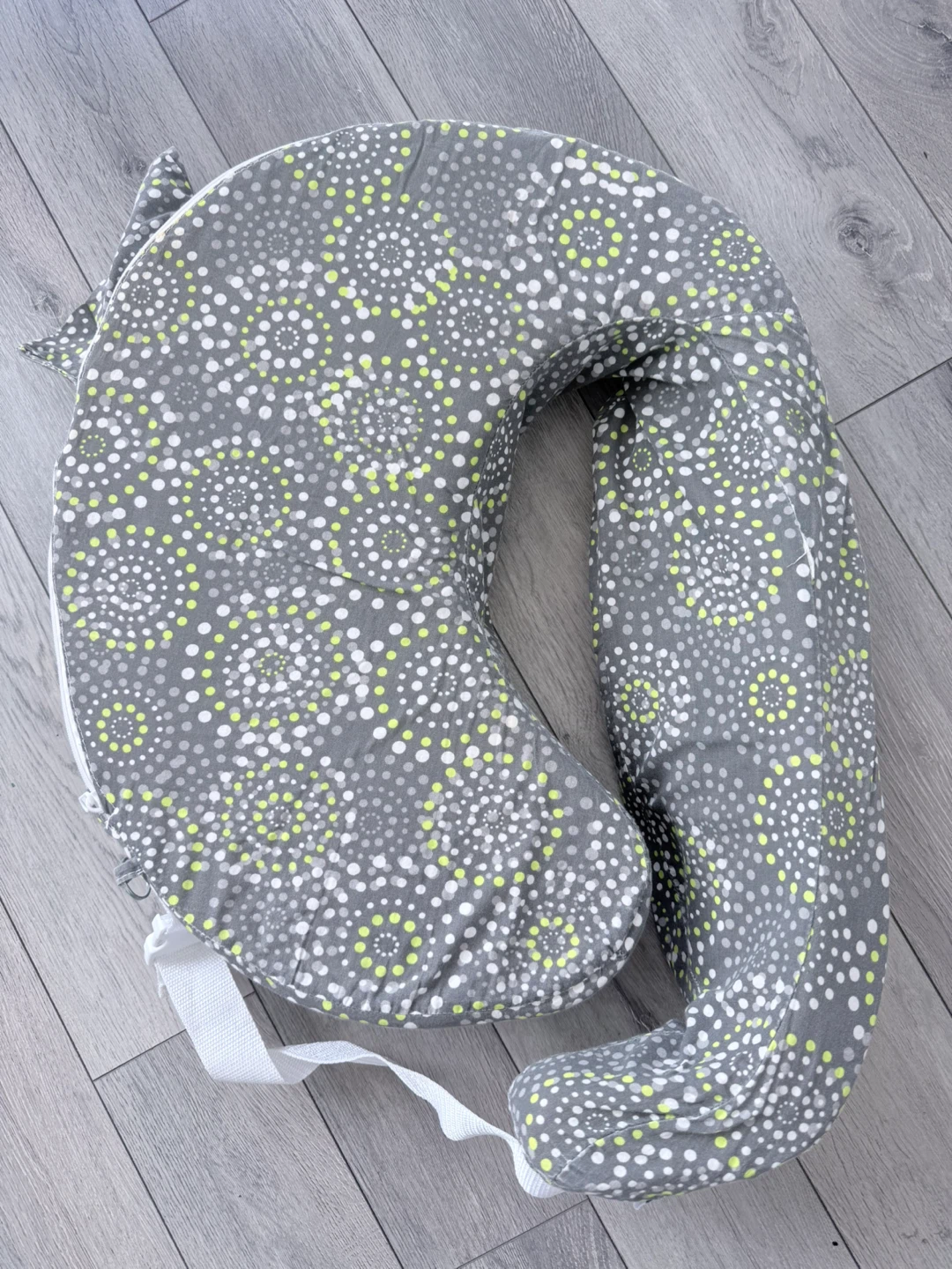 My Brest Friend Nursing Pillow
