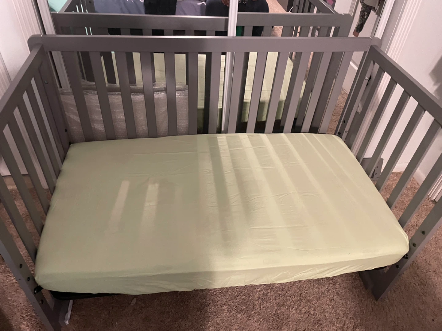 Carters Davinci Convertible Crib with Drawer