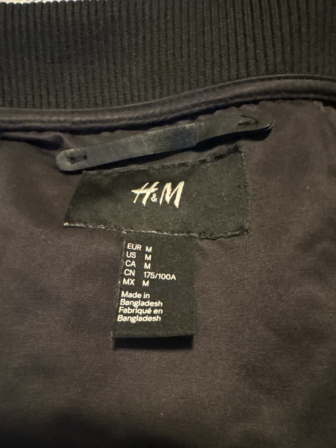H&M Black Bomber Jacket Size M - photo 2