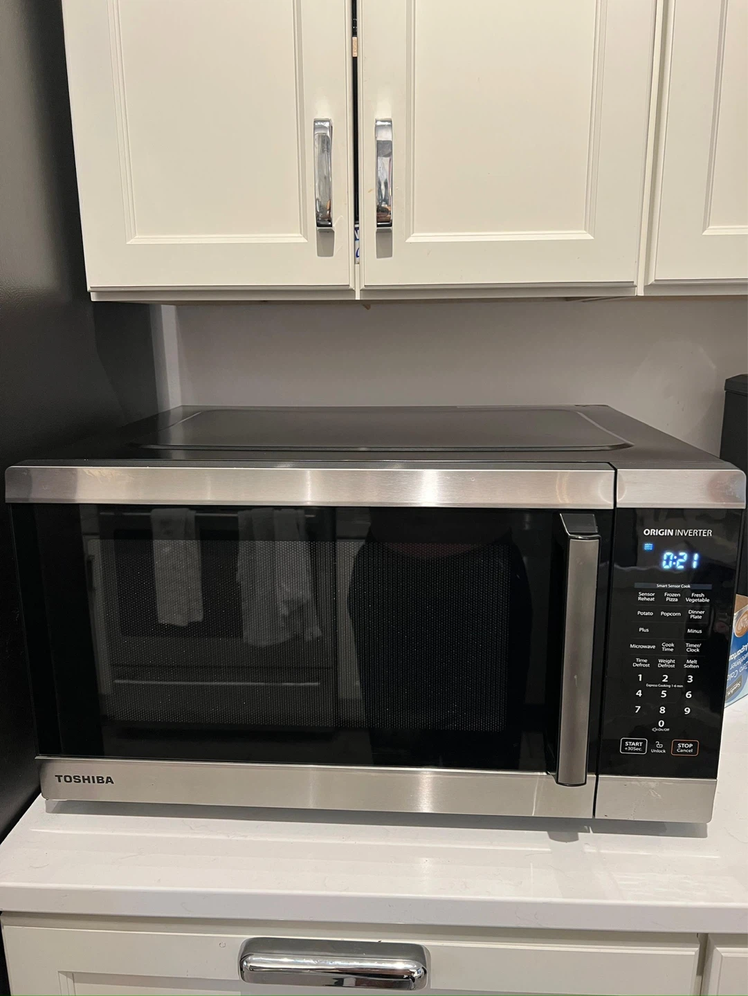 Toshiba 1200W Microwave Oven