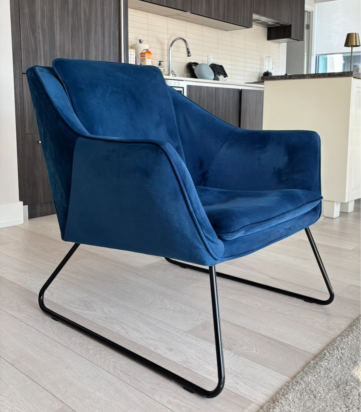 Blue Velvet Accent Chair - photo 3