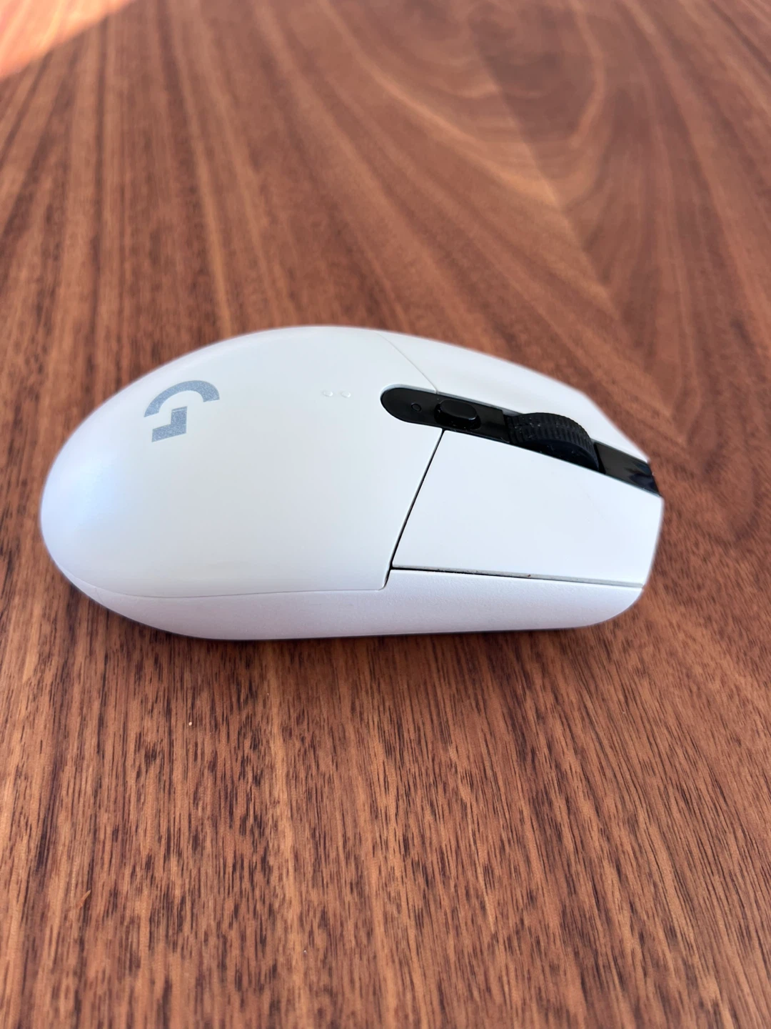 Logitech G305 Wireless Gaming Mouse - White - photo 3