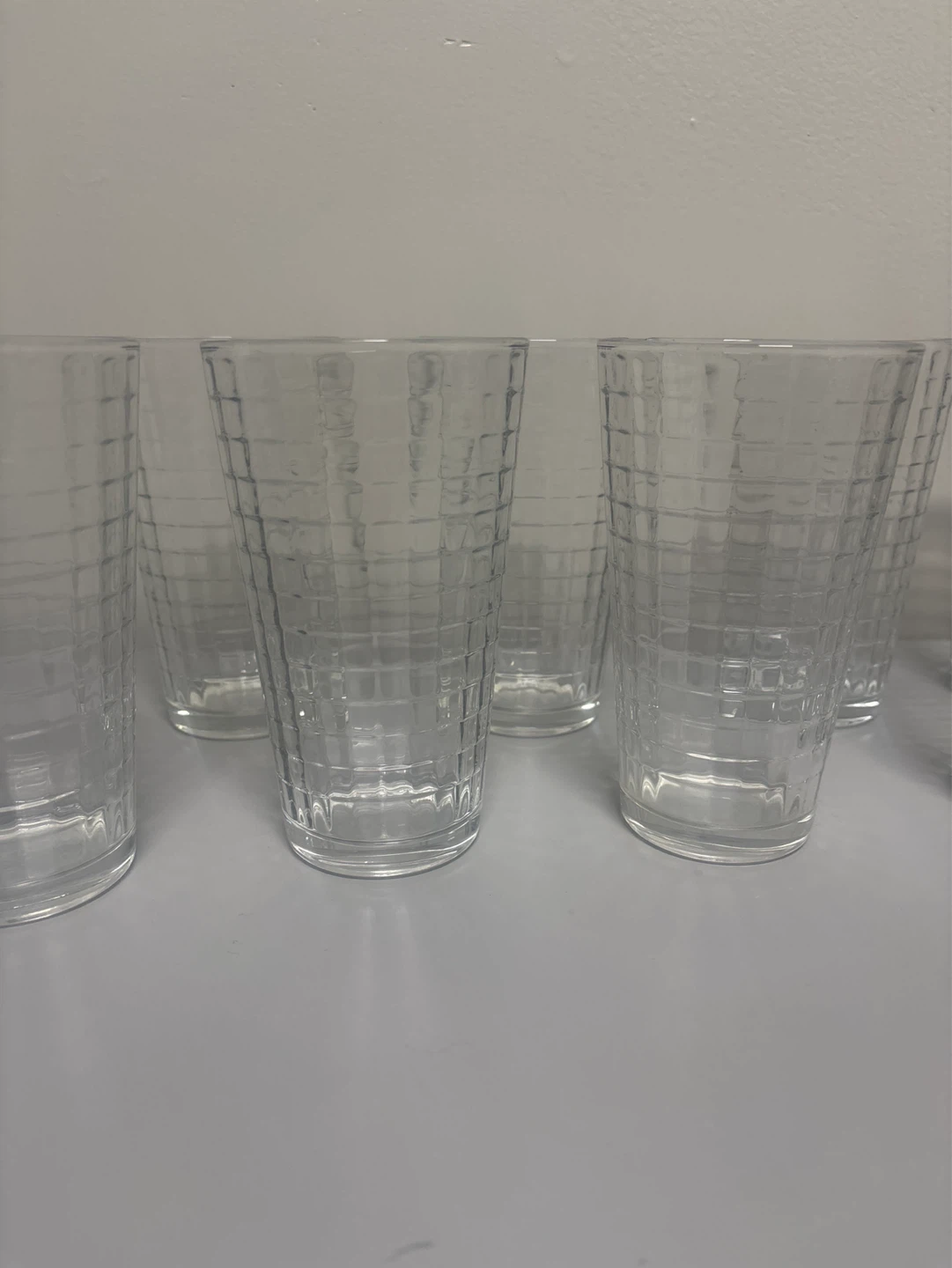 Set of 8 Clear Textured Drinking Glasses - photo 2