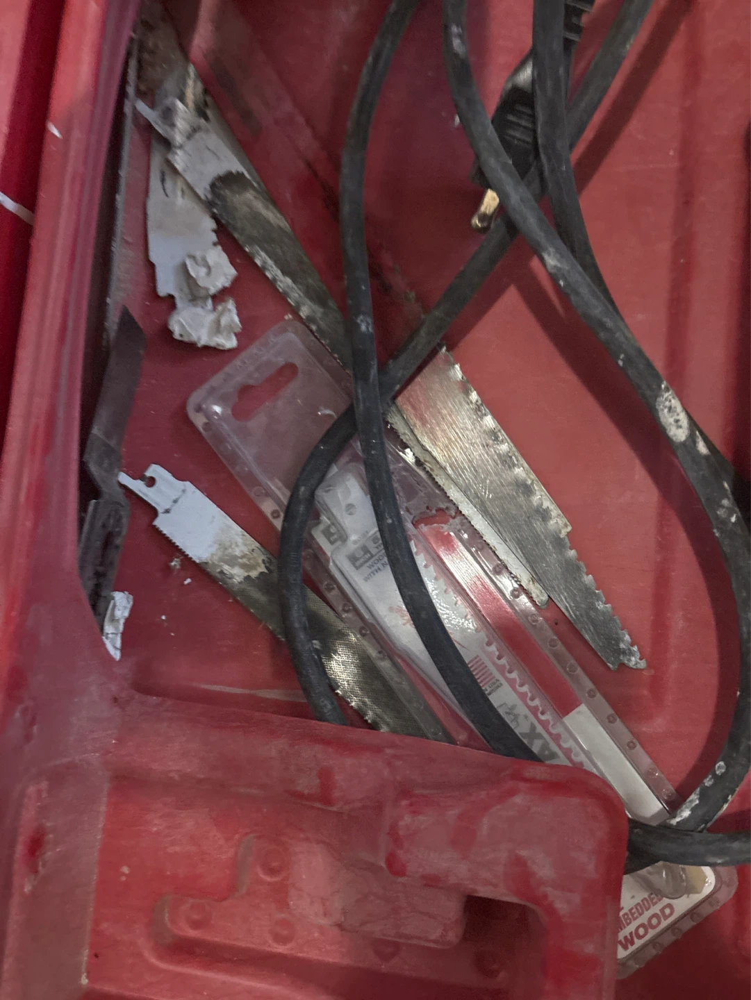 Milwaukee sawzall used works fine with blades - photo 3
