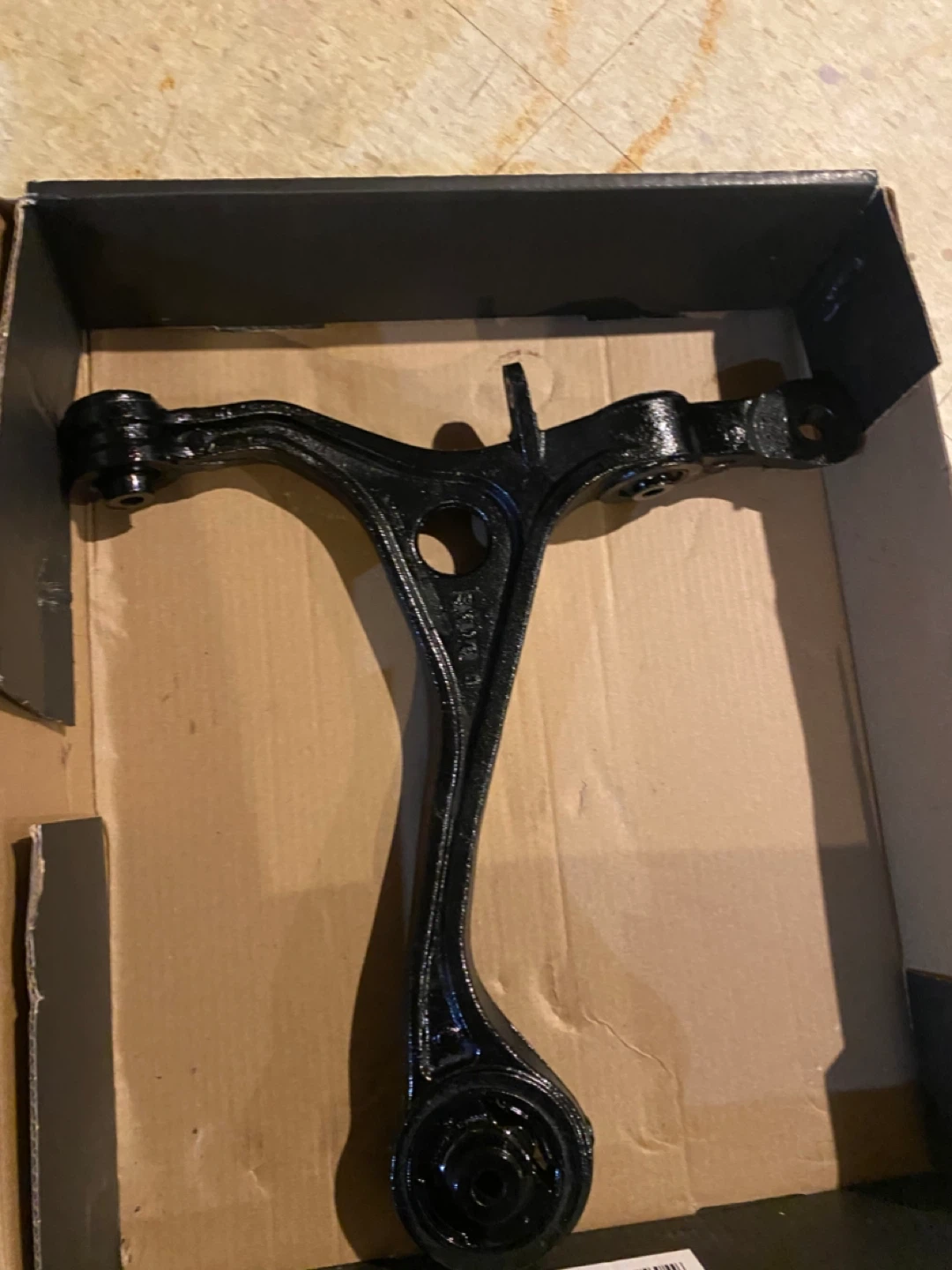 2003 to 2007 lower control arm driver side Honda accord - photo 2