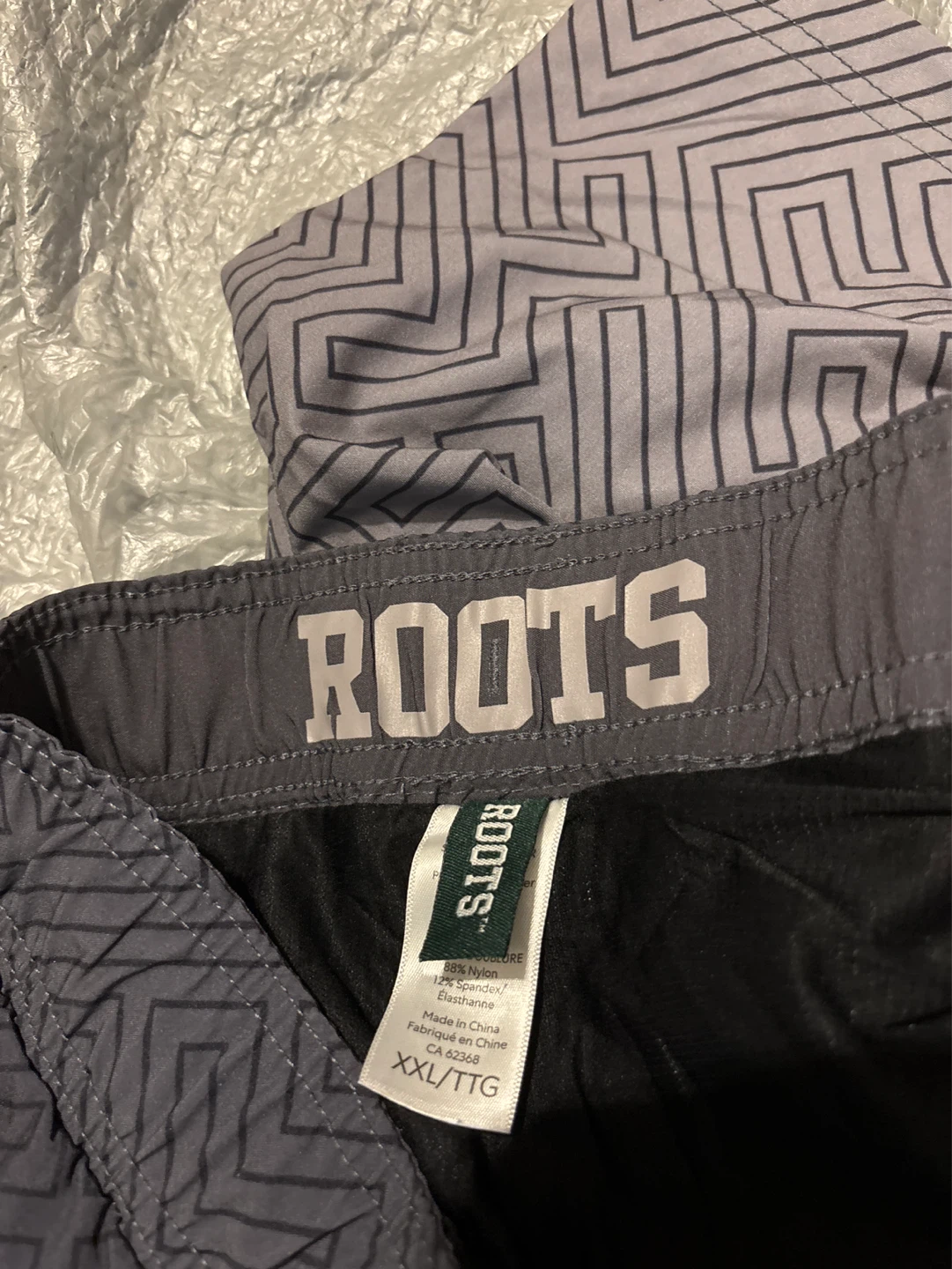 2pc Roots Men's Swim Trunks Size XXL/TTG - photo 2
