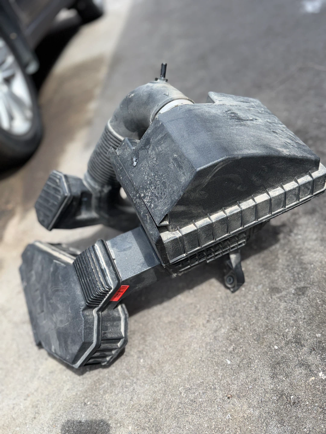 Complete air intake system for a 2019 Kia Sportage LX AWD