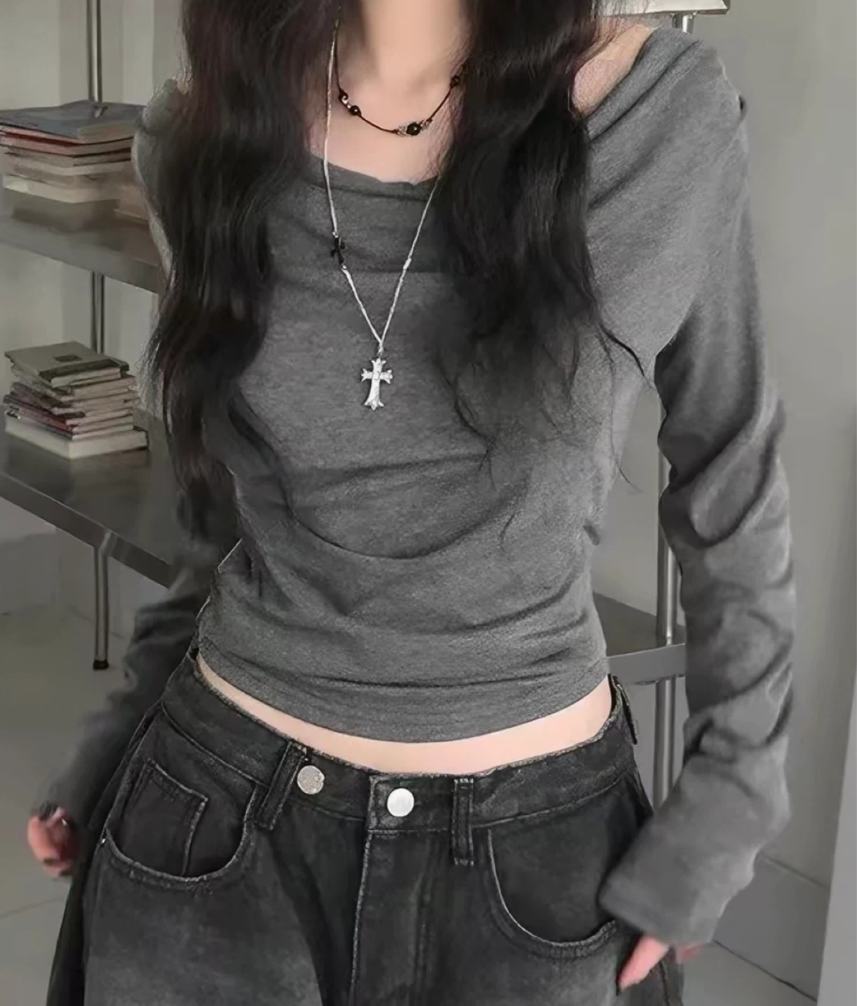 BRAND NEW (XS) - Korean Style Grey Off-Shoulder Top