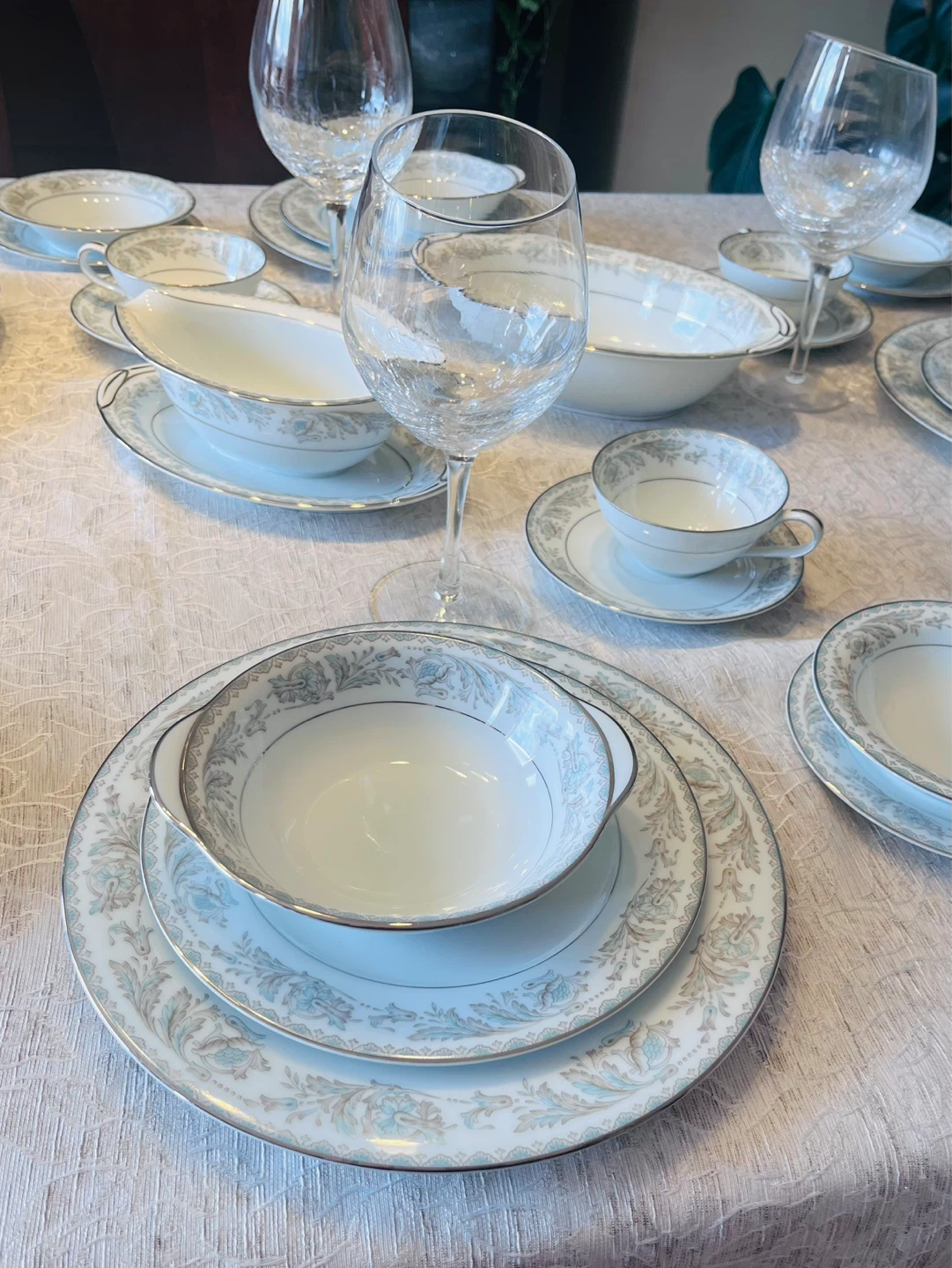Vintage Noritake Bone China Dinnerware Set - photo 2