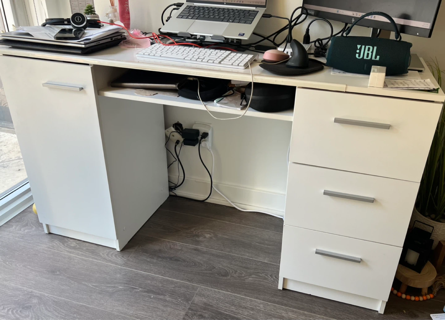Move-out sale: White Desk with Drawers and Cabinet