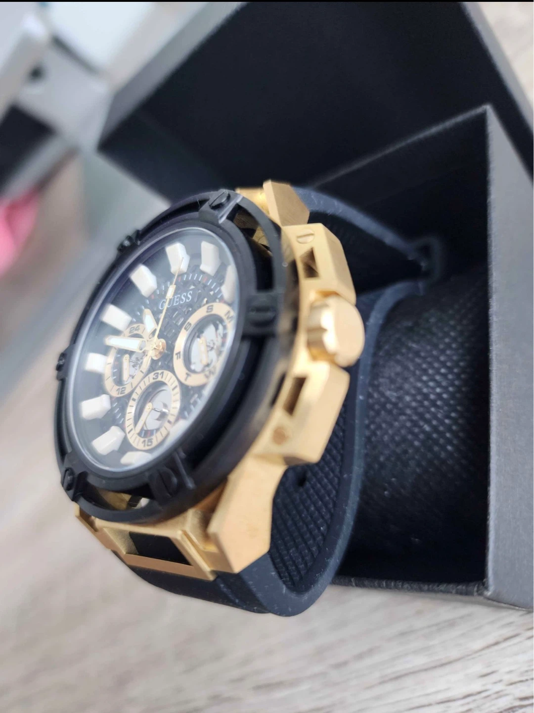 Guess Watch - photo 2