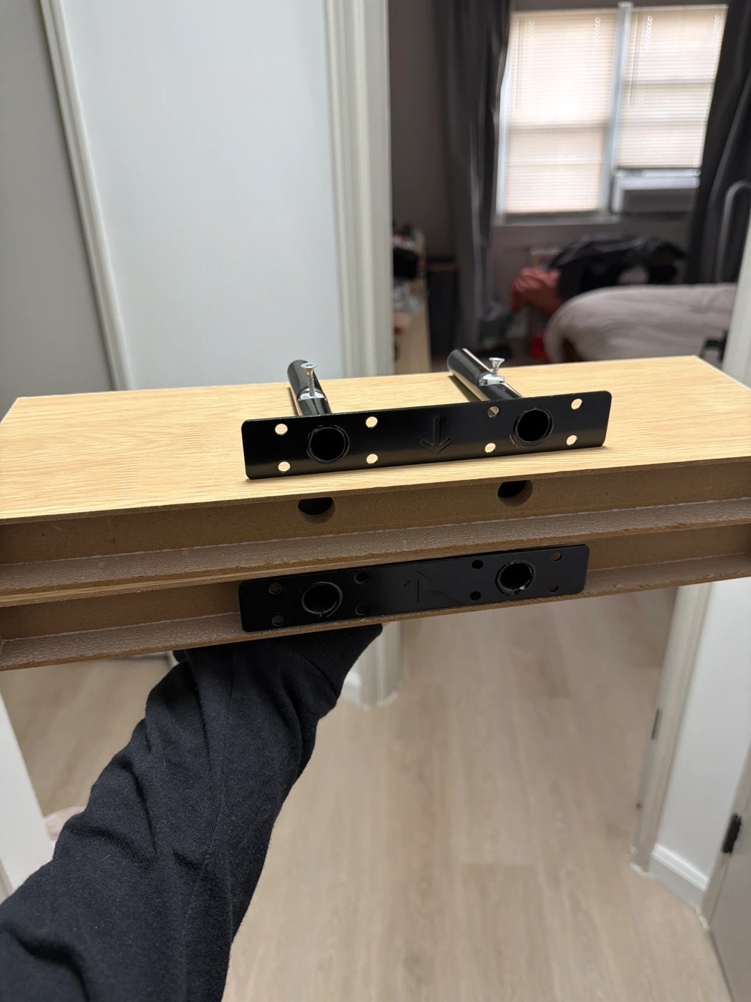 Wooden Floating Shelf with Metal Brackets