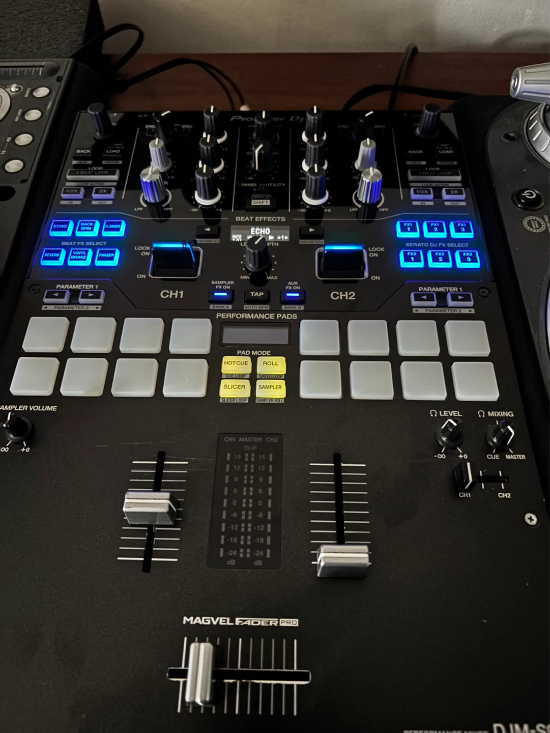 Pioneer S9 + Travel Case