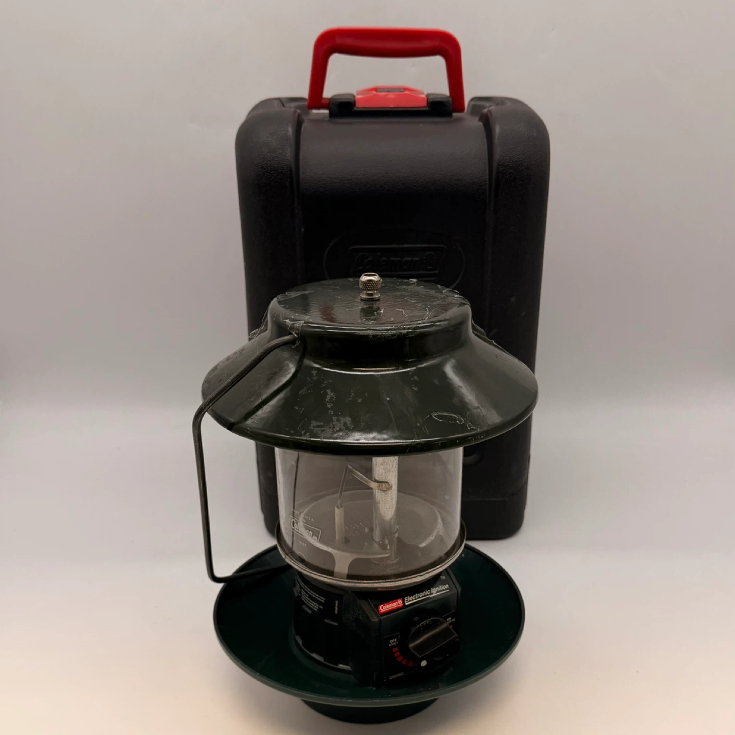 Coleman H-97 Lantern with Carrying Case