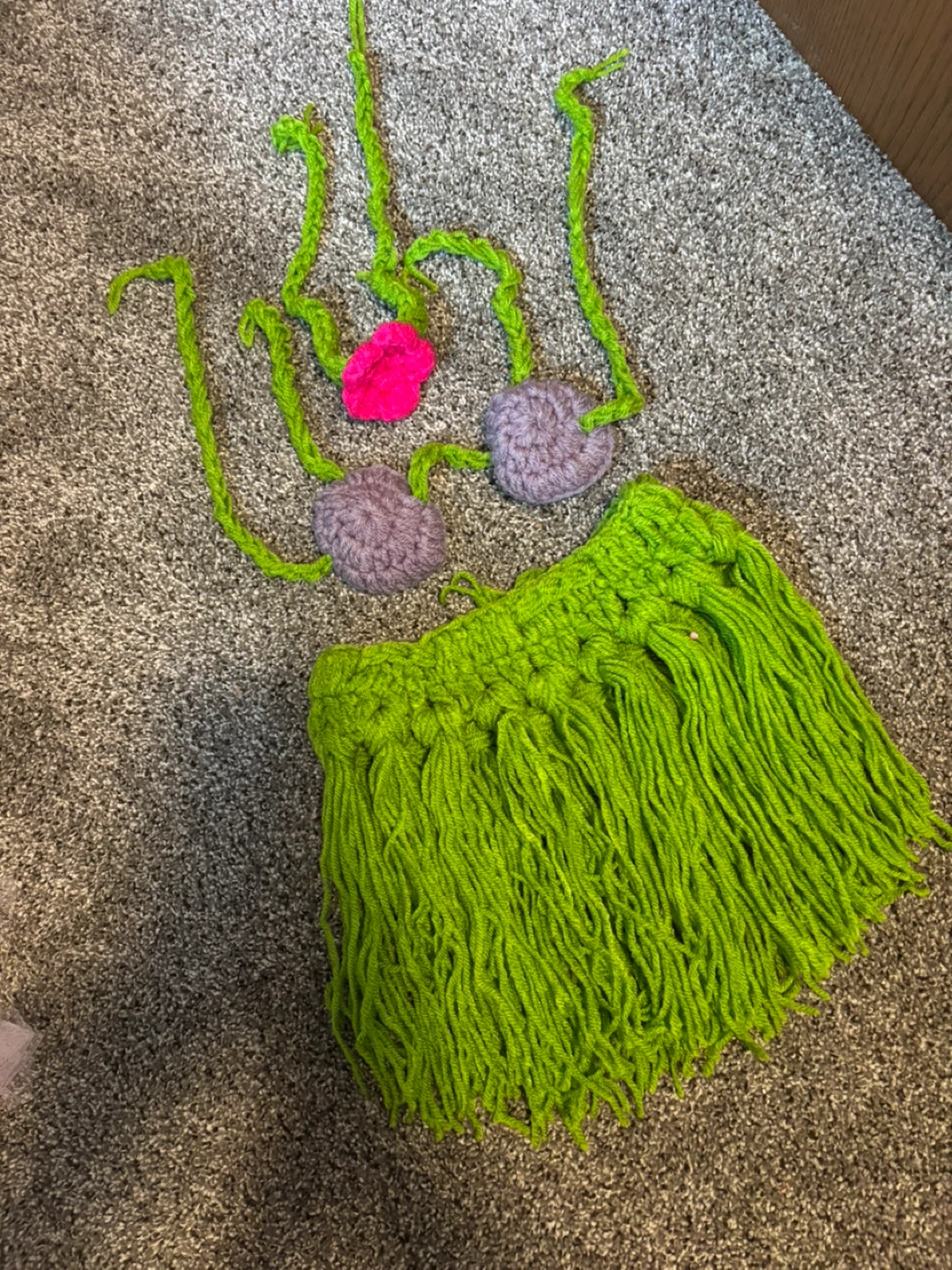 Crocheted Baby Photo Prop Outfits - photo 2