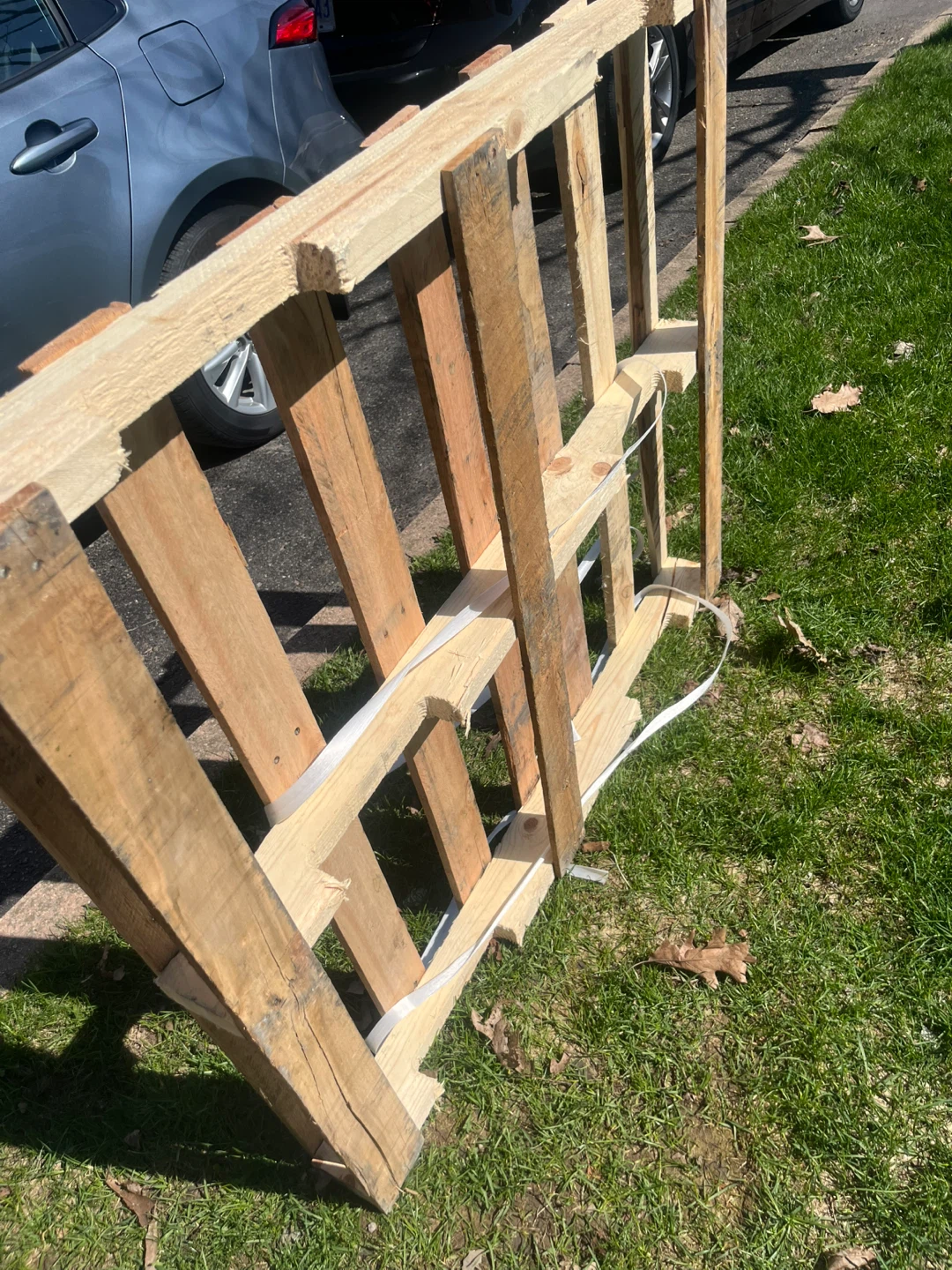 Wooden Shipping Pallet Skid - photo 2