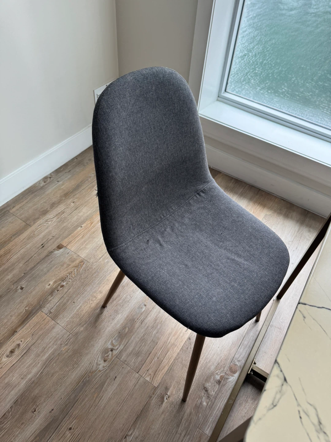 Dining set - 4 chairs, 1 bench, and a dining table. - photo 3