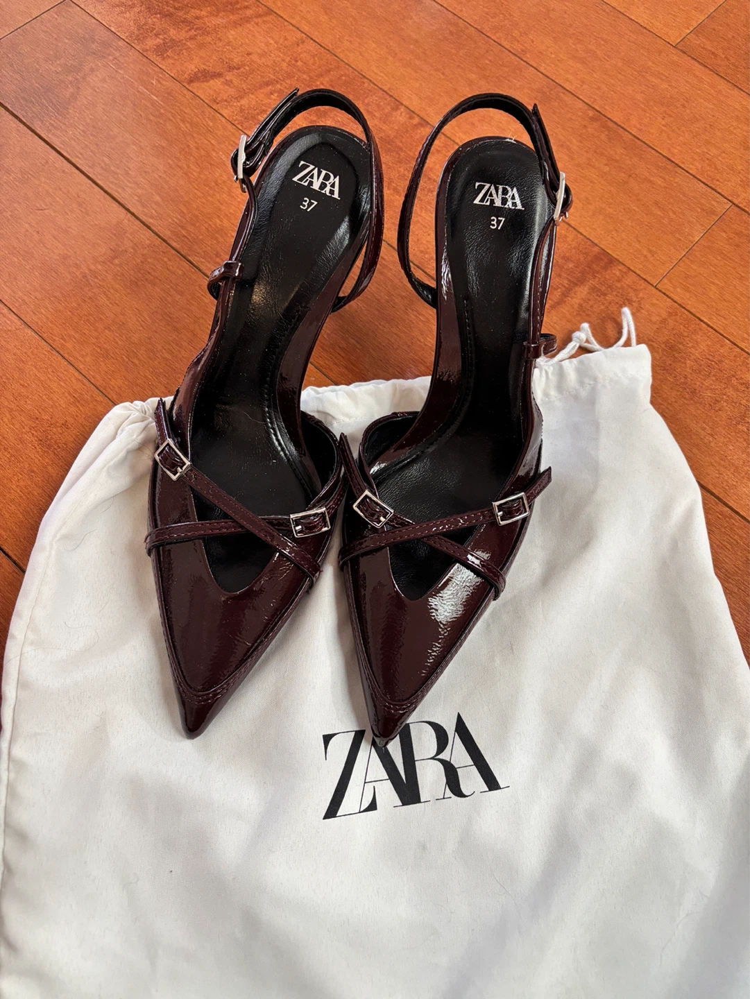 US7 Zara Slingback Heels