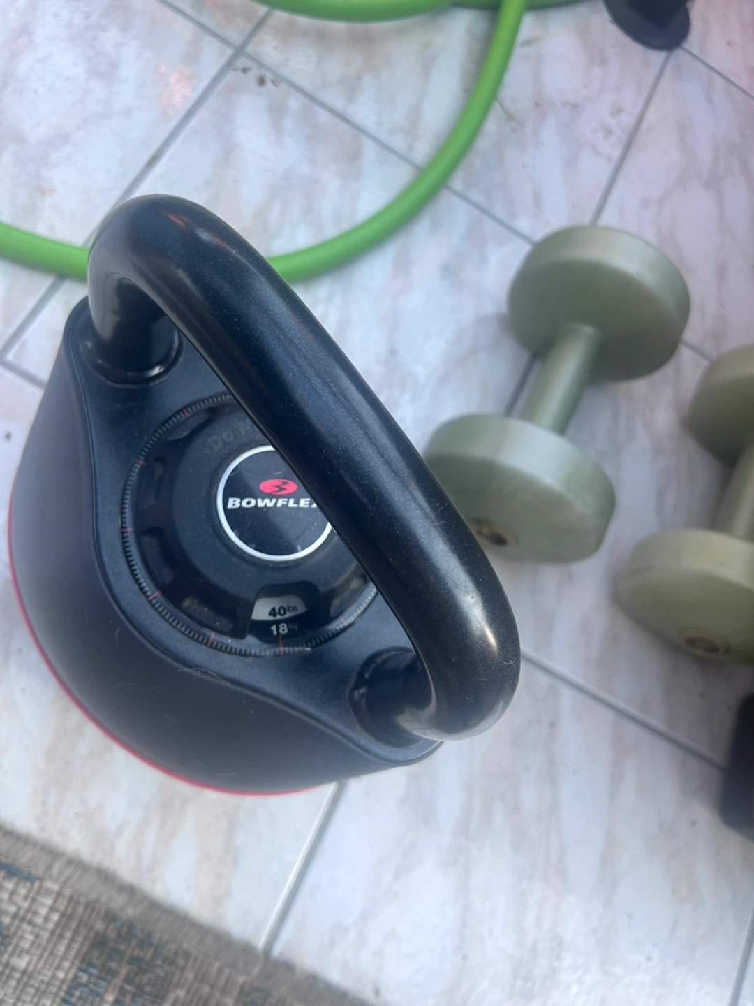 Workout bench and weights - photo 2