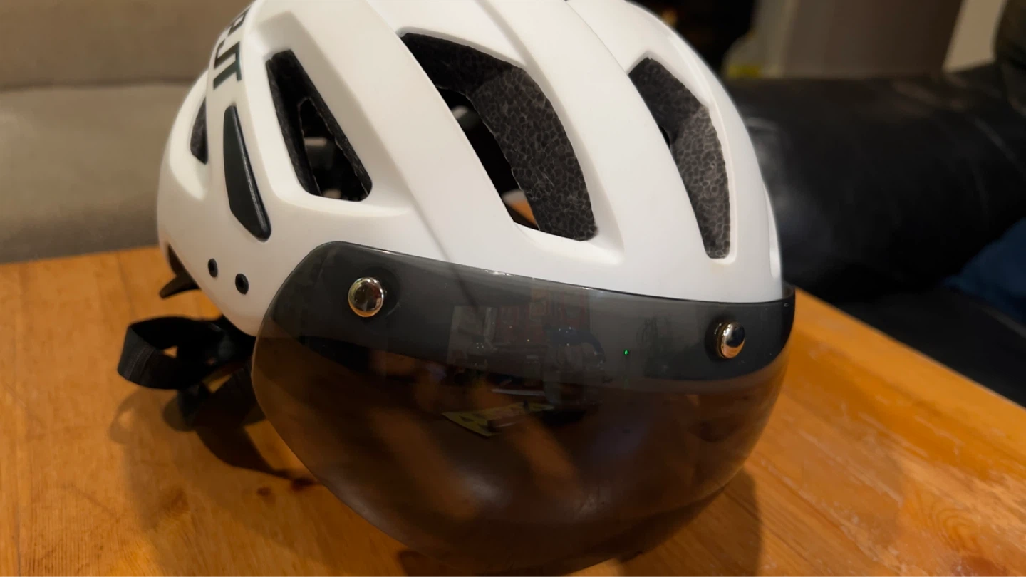 PJT Cycling Helmet with Visor - photo 2
