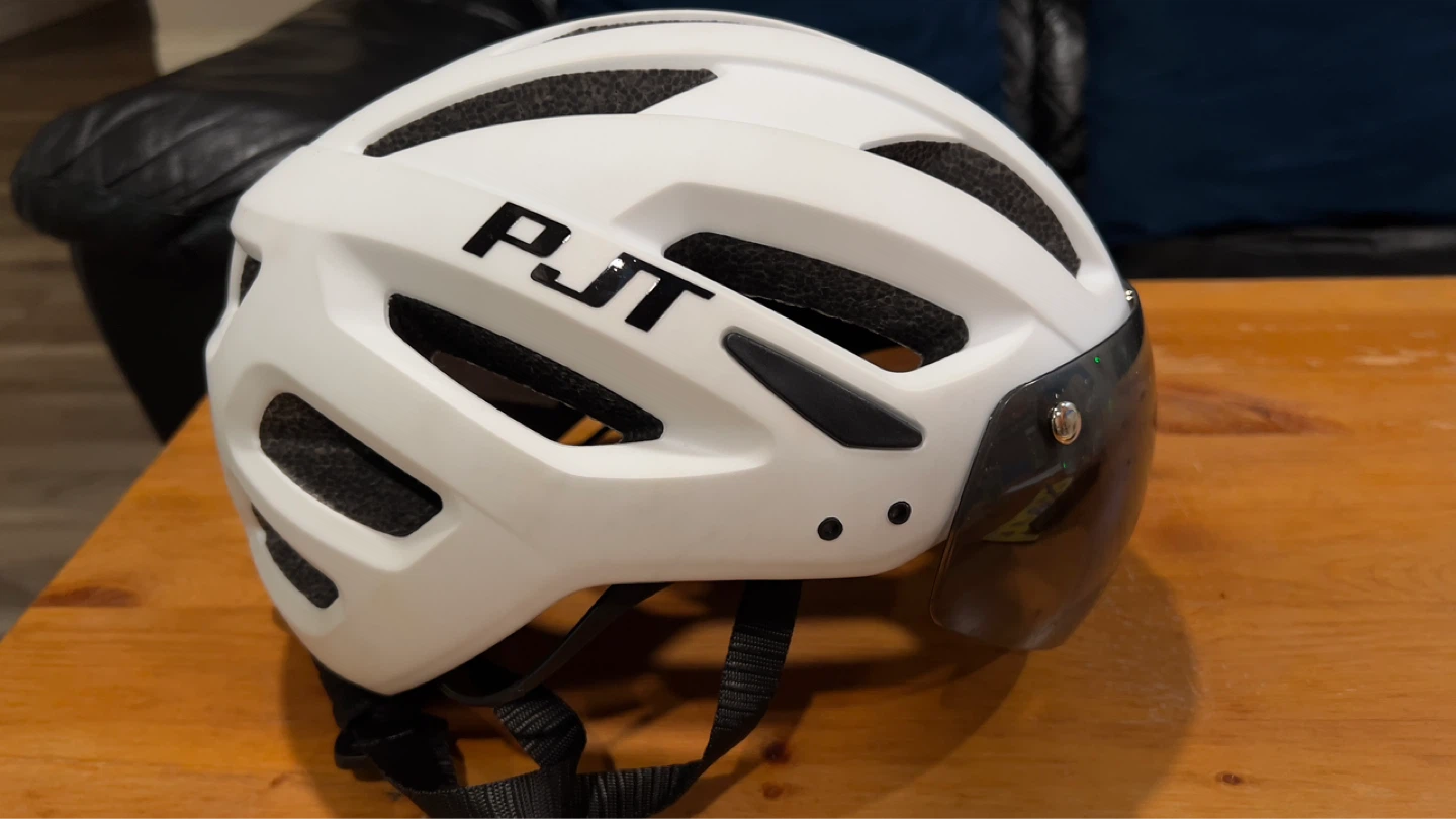 PJT Cycling Helmet with Visor