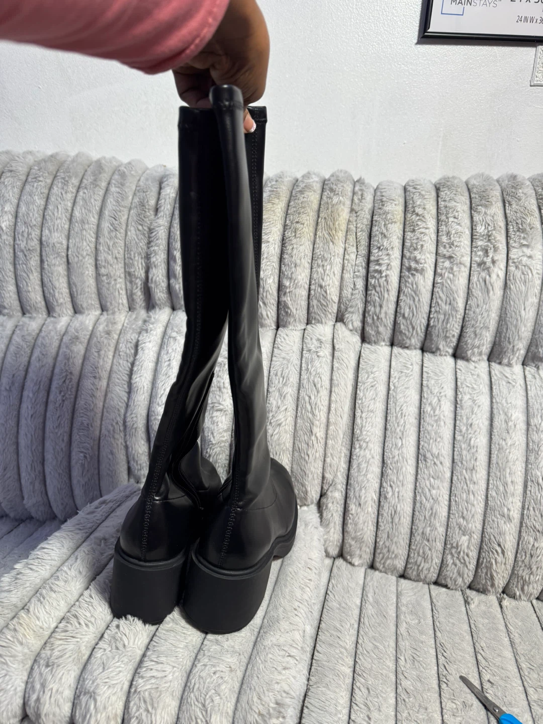 Black Knee High Boots - photo 2