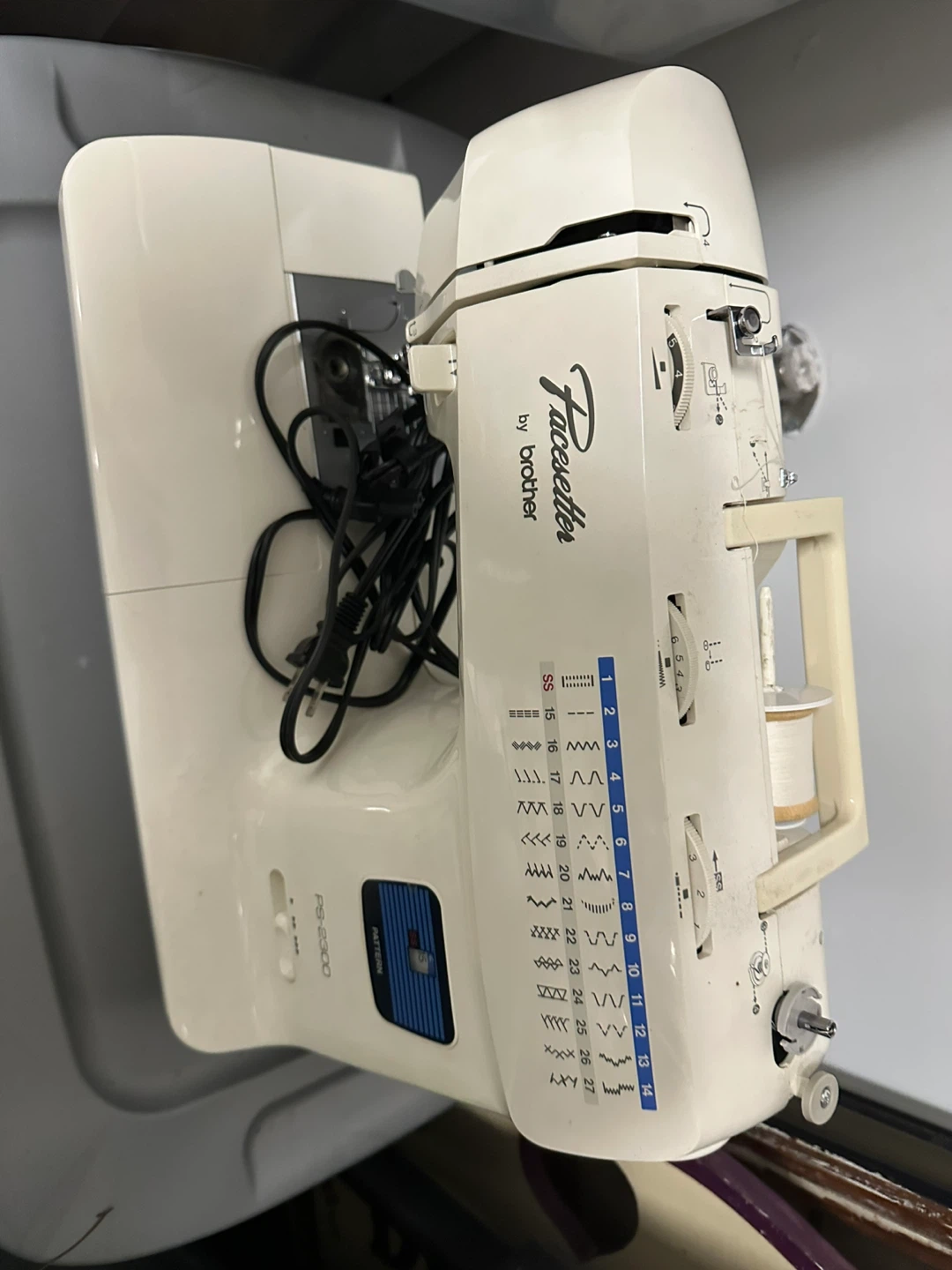 Brother Pacesetter PS-2300 Sewing Machine - photo 4
