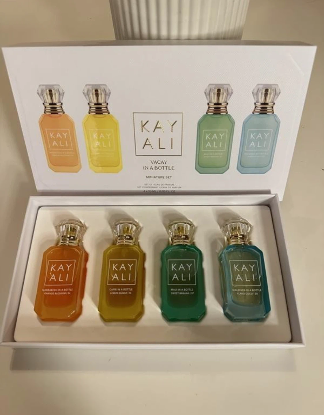 🌱Kayali Vacay In A Bottle Miniature Set