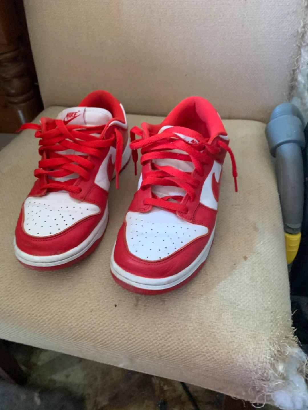 Nike Dunk Low Red and White Sneakers - photo 2