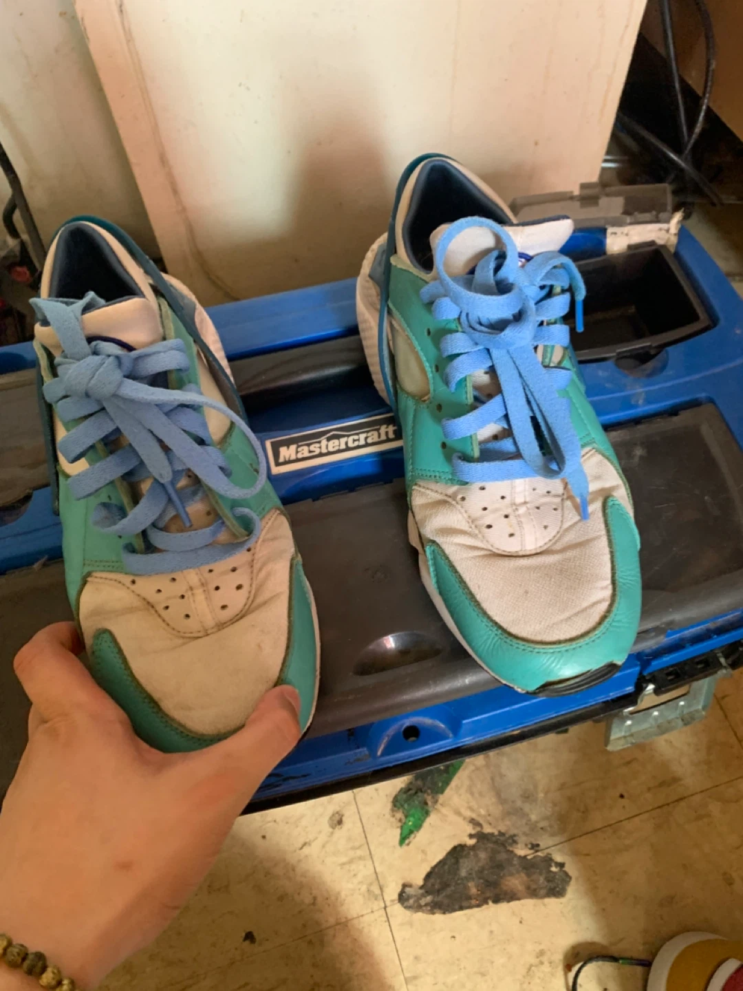 Nike Air Huarache Sneakers - Teal & White