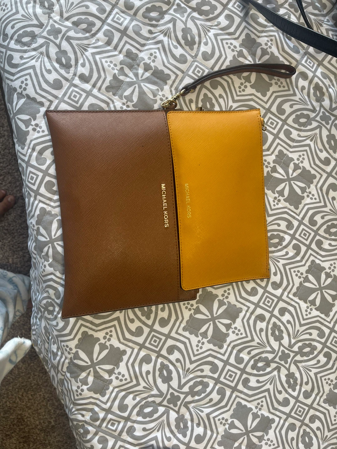 Michael Kors Brown & Yellow Clutch - photo 3