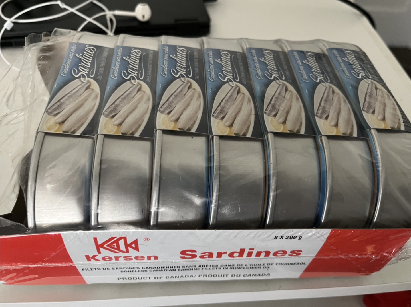 7 cans of kersen sardines; made in Canada. - photo 2