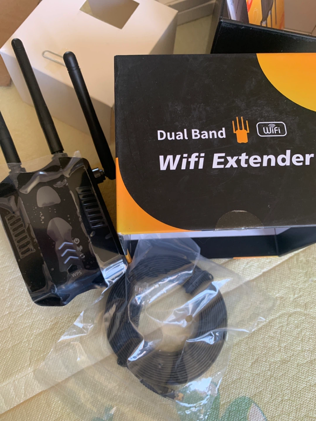 Dual Band WiFi Extender - 1200Mbps