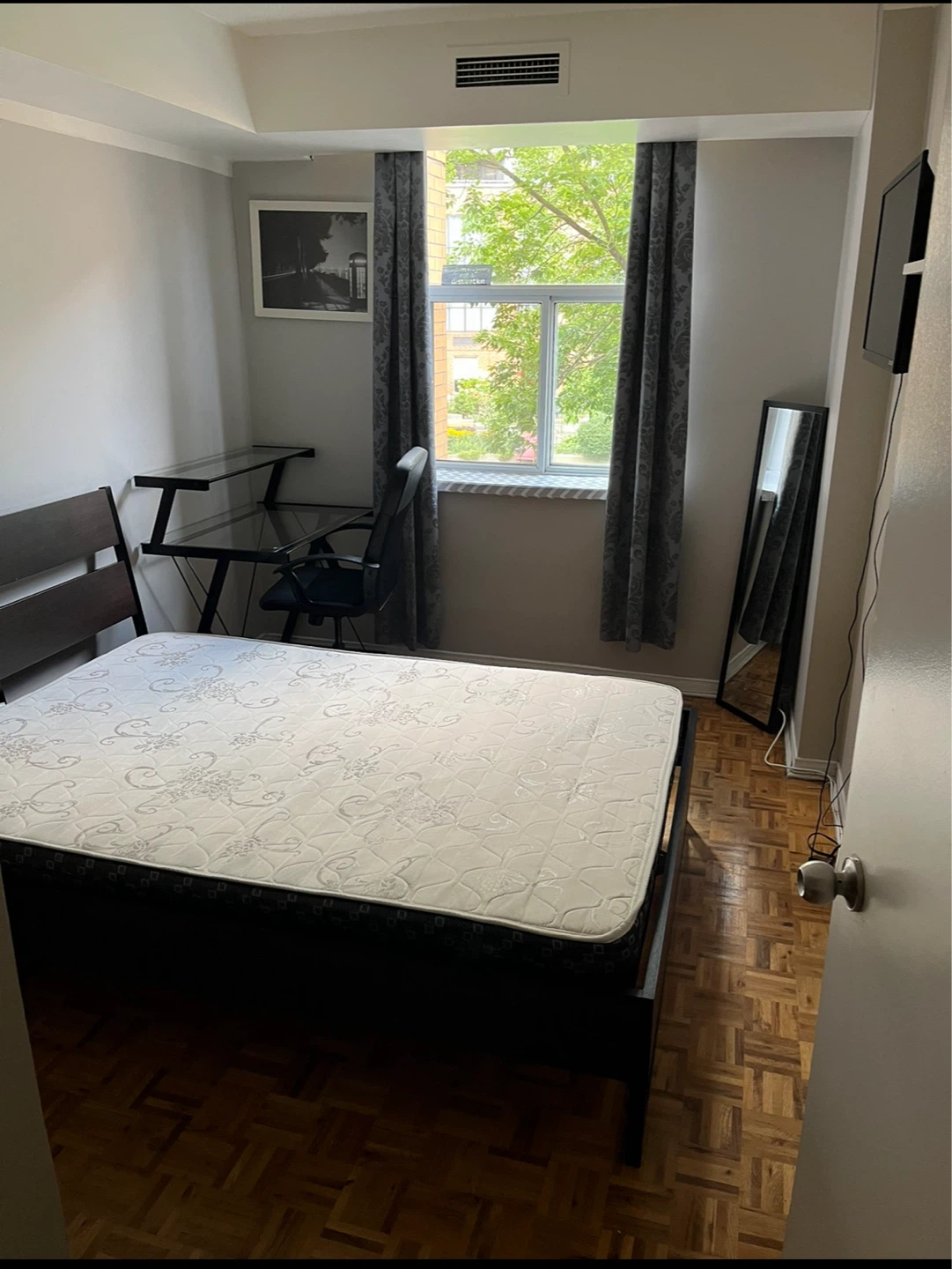 Room for rent - photo 2