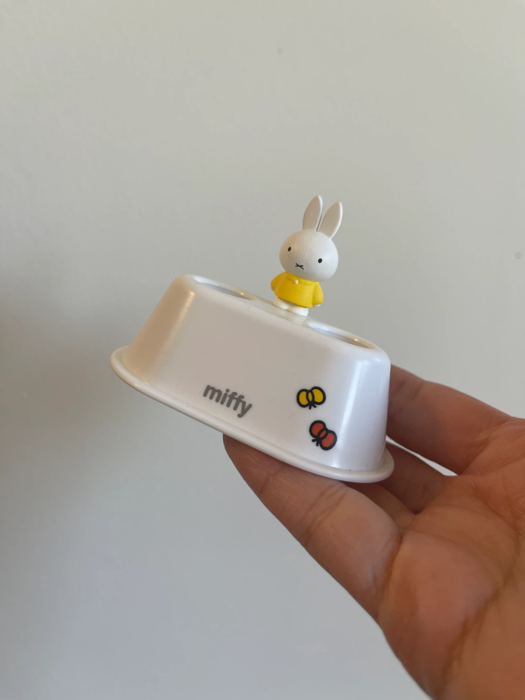 Brand New Miffy Toothbrush Stand