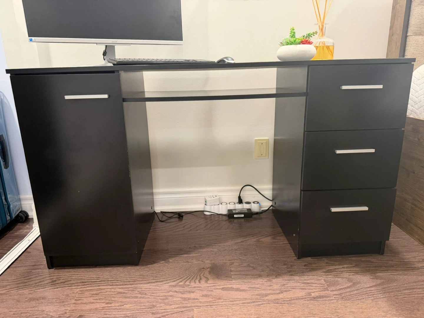Black computer desk with drawers